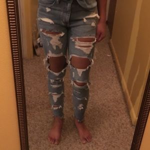 American eagle ripped jeans